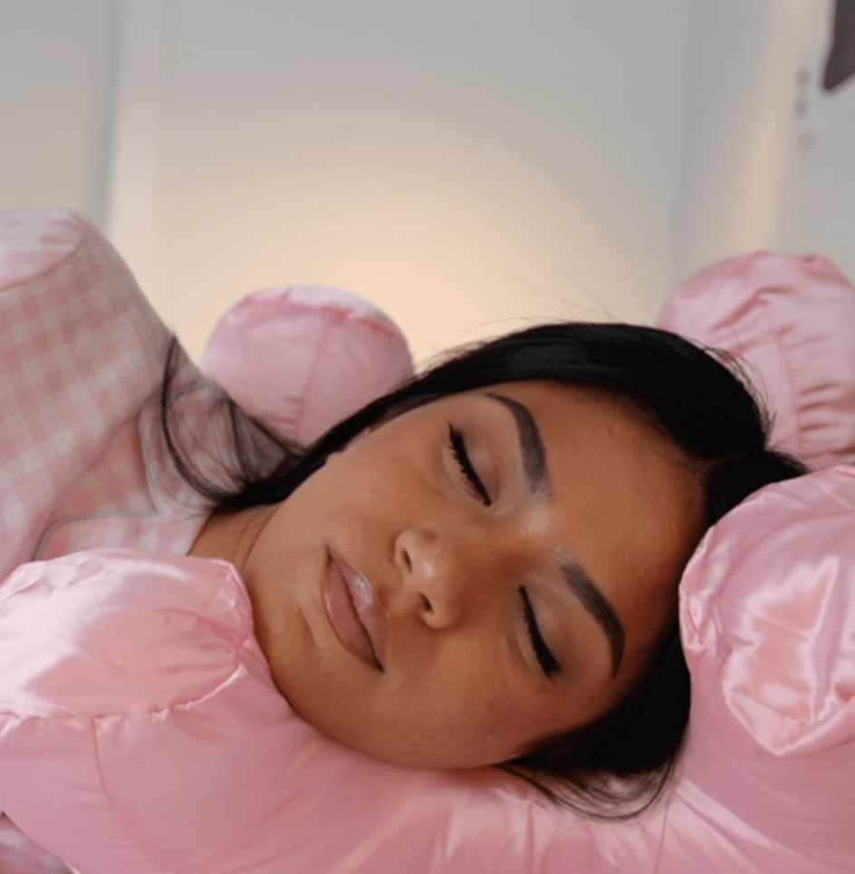 BeautyNest™ Anti-Wrinkle Sleep Pillow
